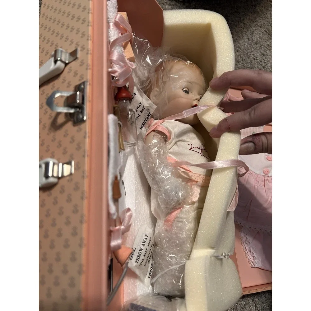 2001  Danbury Mint  Tiny Tears Porcelain Doll in Layette Trunk Special Edition
